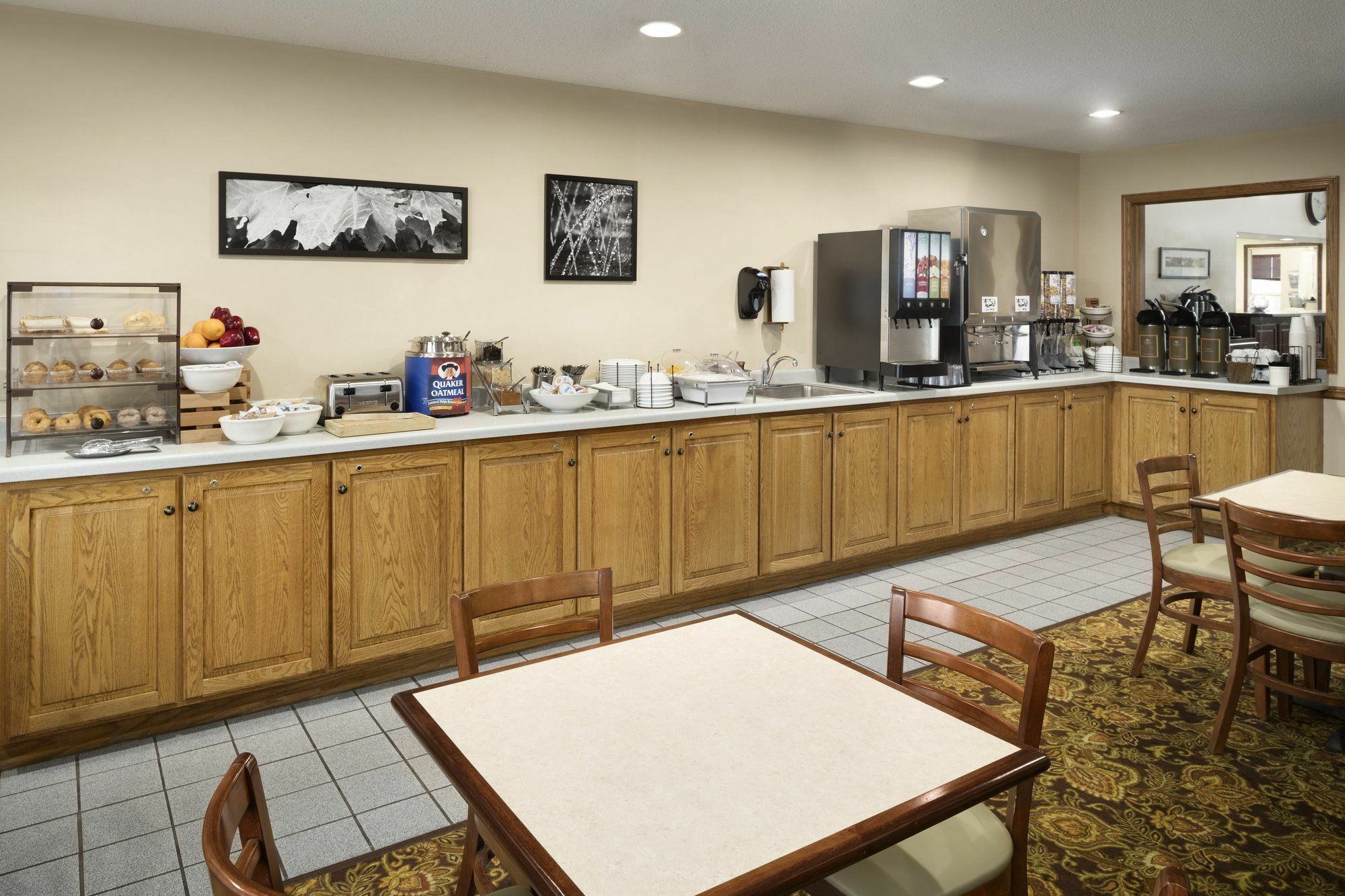 Country Inn & Suites By Radisson, Grinnell, Ia Buitenkant foto