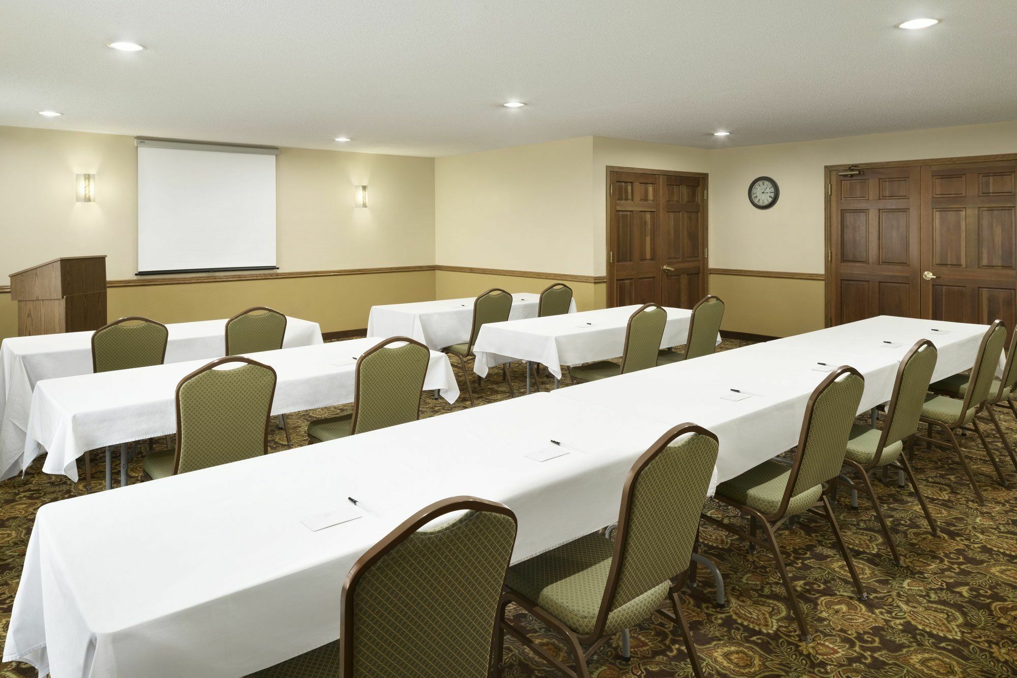 Country Inn & Suites By Radisson, Grinnell, Ia Buitenkant foto